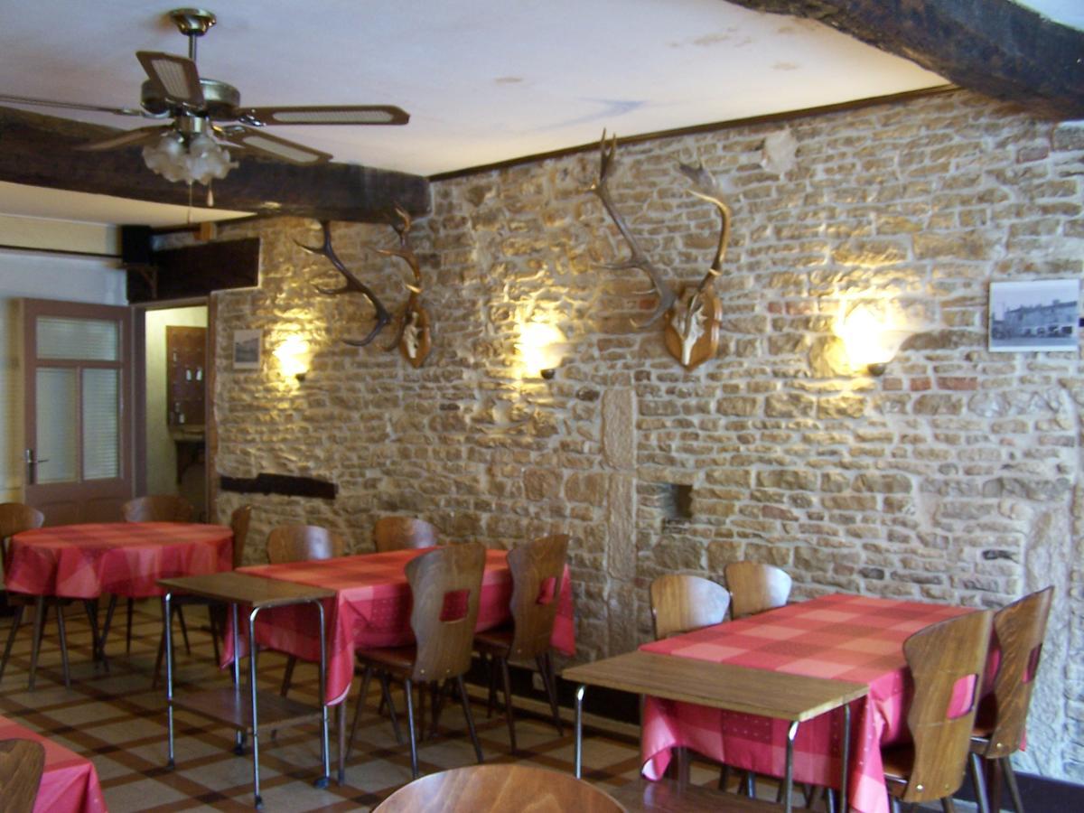 Hotel De La Pomme D'Or Bar-sur-Aube Exterior foto
